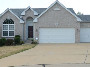 3336 Walworth Way Dr, Saint Louis, MO 63129