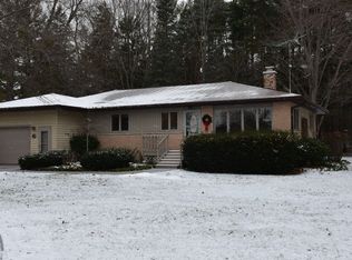 2871 E Blackhurst Rd, Midland, MI 48642