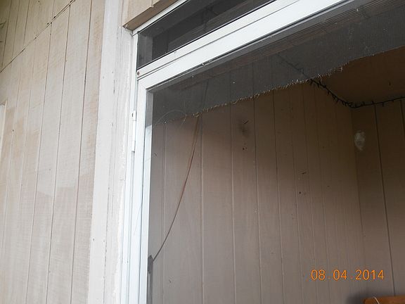 3rd image of 7306 Deland Ave