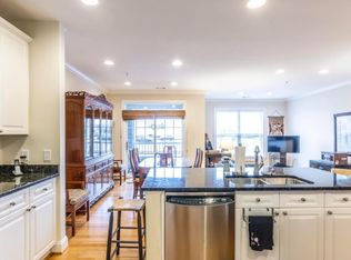 1051 Glenwood Station Ln Unit 104, Charlottesville, VA 22901