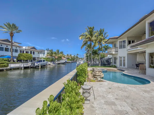 945 Cypress Drive, Delray Beach, FL 33483