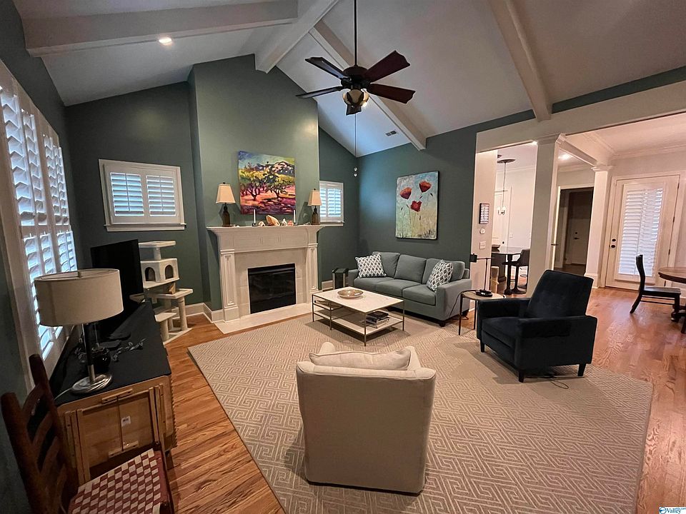 2nd image of 5 Hope St