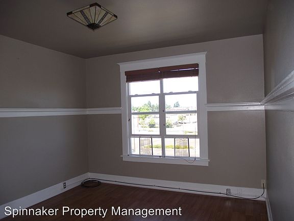 5th image of 1002 Earnest S Brazill St APT 06