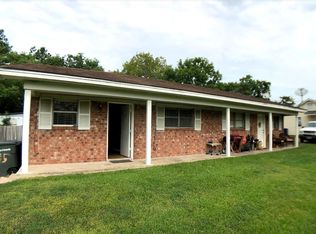 2904 Archer St, Huntsville, TX 77320