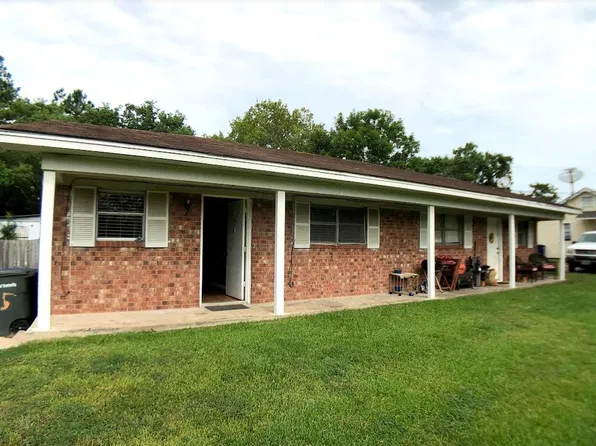 2904 Archer St, Huntsville, TX 77320