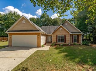 155 Lazarus Dr, Hiram, GA 30141