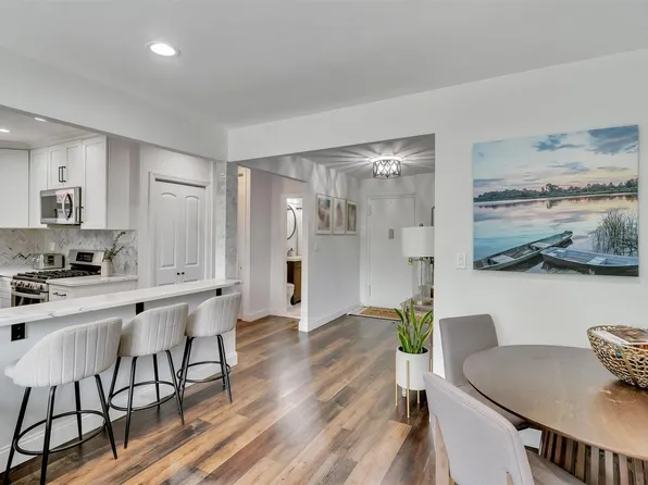 280 Atlantic Avenue #136, East Rockaway, NY 11518