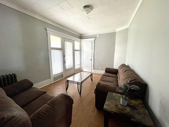 2nd image of 15 Tompkins St #3