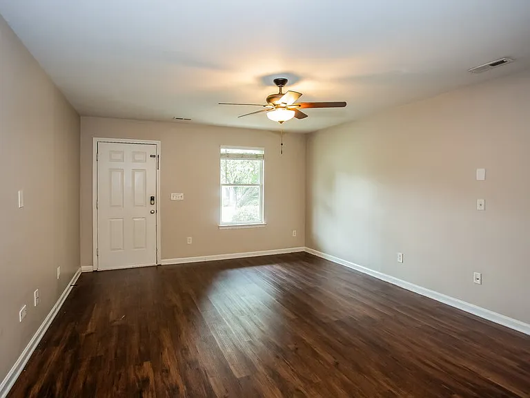 11804 Kilrush Dr — Photo 6