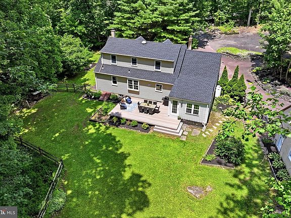 5th image of 1125 Payne Rd
