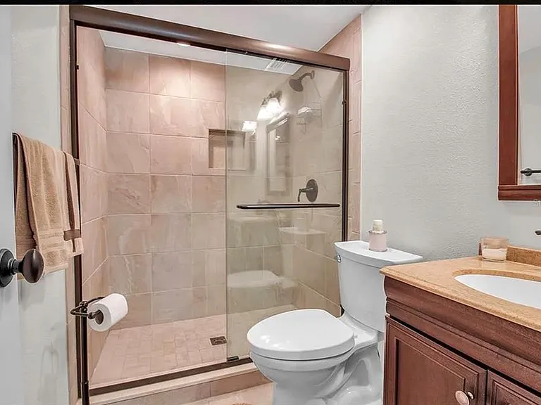 5420 Swift Rd #38 — Photo 23
