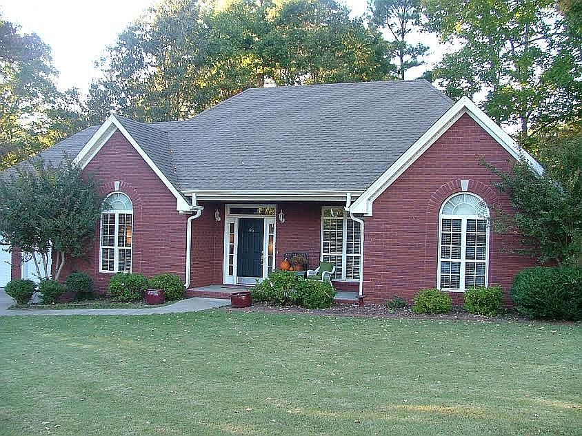 2nd image of 96 Colonial Dr