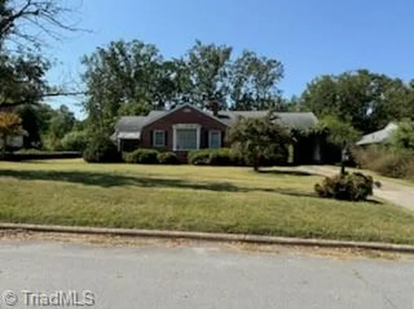 1311 Hawthorne Ave, Reidsville, NC 27320