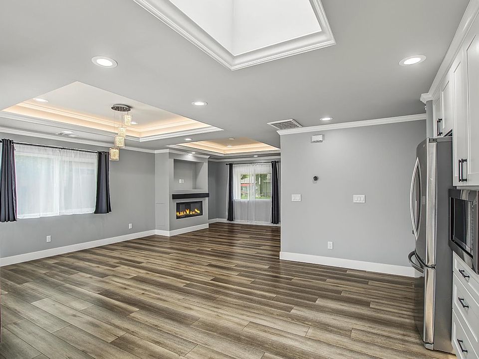 1st image of 2082 Randolph Dr
