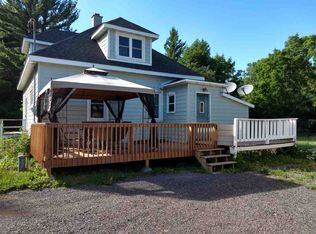 21682 1st St, Hancock, MI 49930