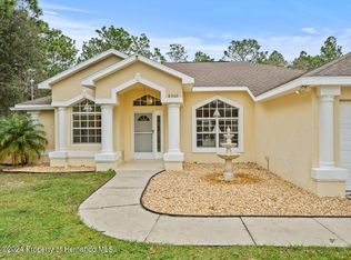 8360 Langworthy Dr, Brooksville, FL 34613