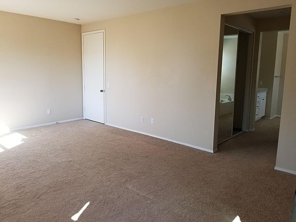 3rd image of 11178 Sunkist Dr
