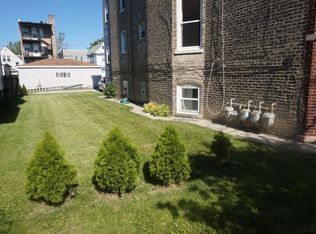 1930 N Central Park Ave, Chicago, IL 60647