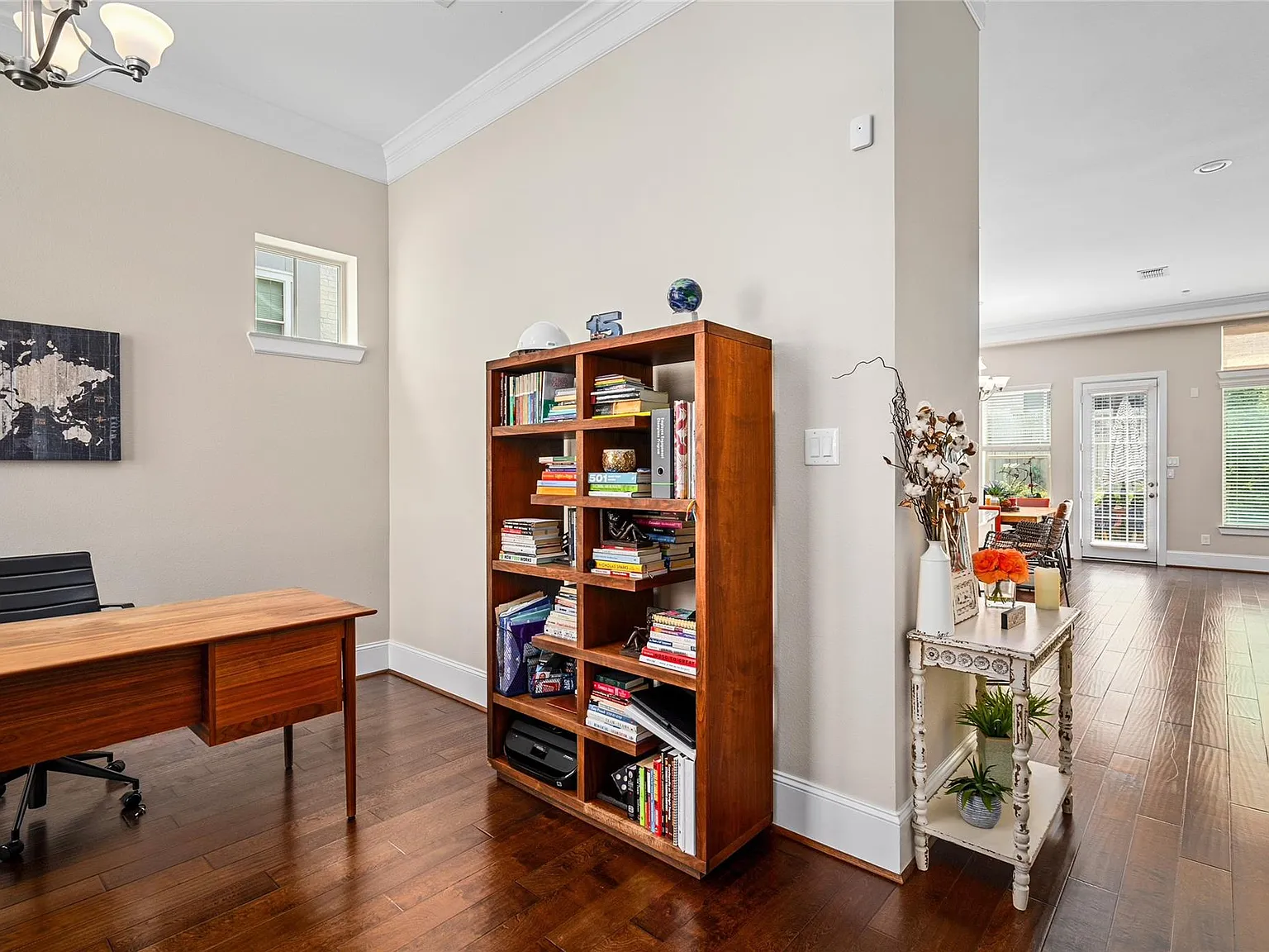 3 bed, 3.5 bath, 3177 sqft, $4,500 — Photo 4