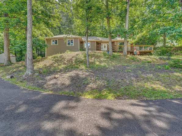 5259 Crossbow Cir, Roanoke, VA 24018