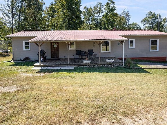 5th image of 6184 Dewey Carr Rd