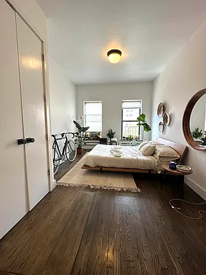 Rented by Corcoran | media 6