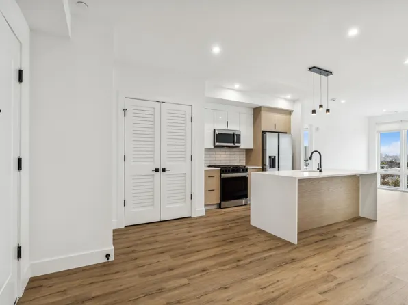 6901 Madison Street image 14 of 49