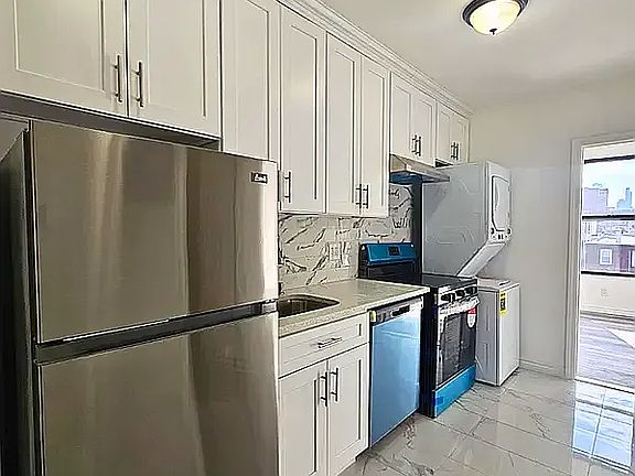 5th image of 23-50 31st Ave #2R