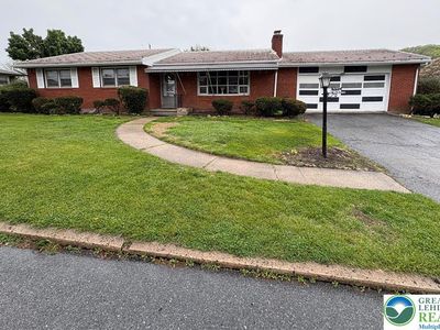 2556 Park View Rd, Slatington, PA, 18080