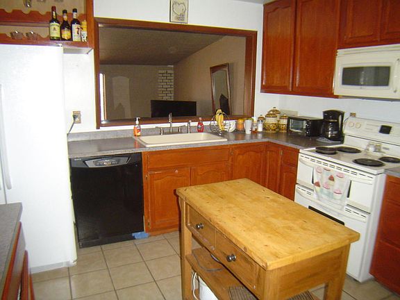 4th image of 3924 Las Vegas Dr SW