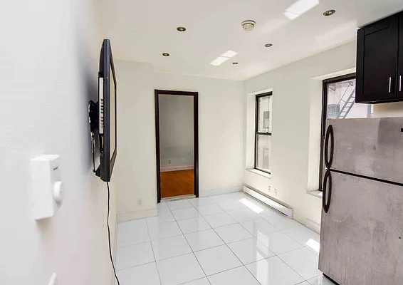 Rented by Bohemia Realty Group | media 10