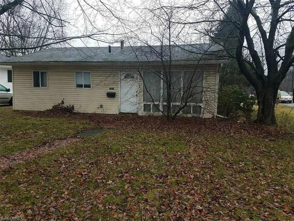 504 S Van Buren Ave photo 1