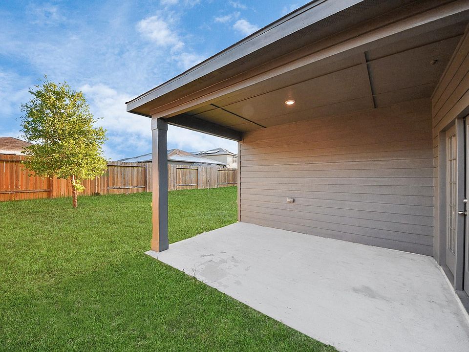 1st image of 25469 Black Spruce Dr