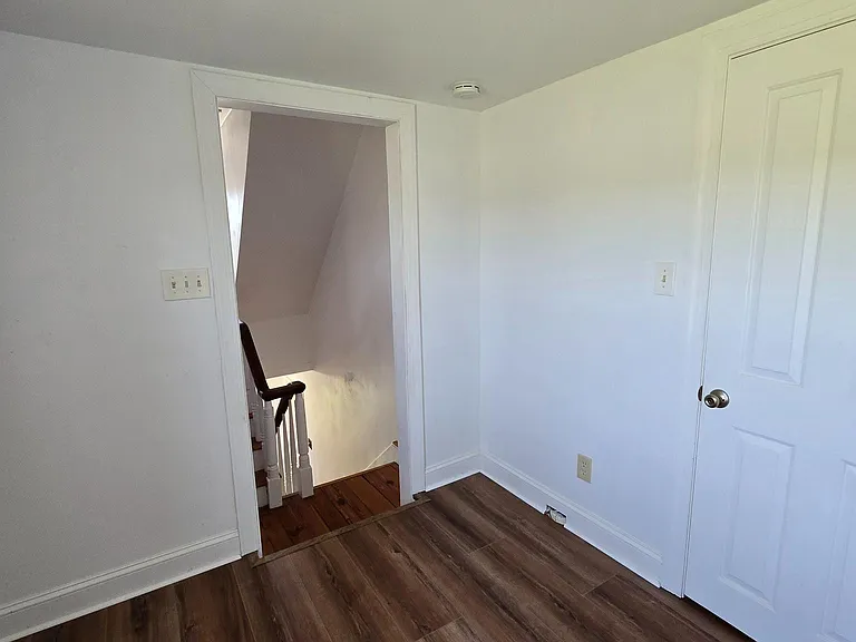 8293 Leetown Rd — Photo 37