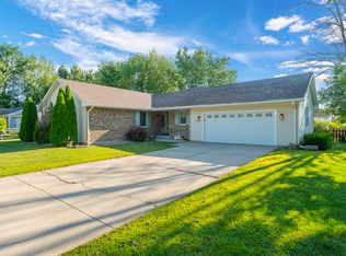 1807 Bruce St, Morris, IL 60450