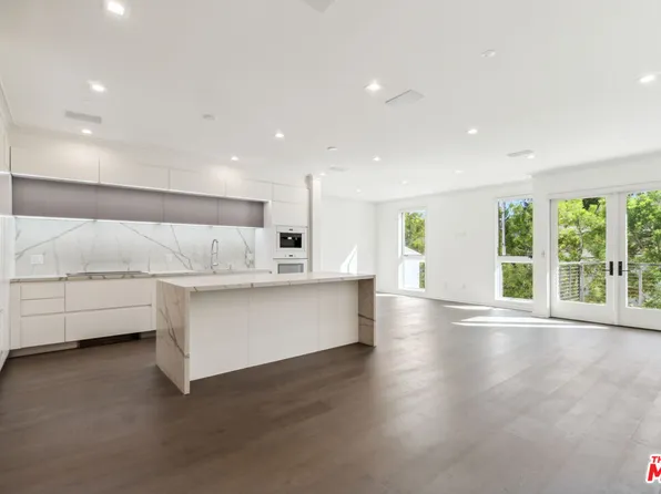 132 N Swall Dr Unit 202, Los Angeles, CA 90048