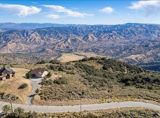 25540 Jacaranda Dr, Tehachapi, CA 93561