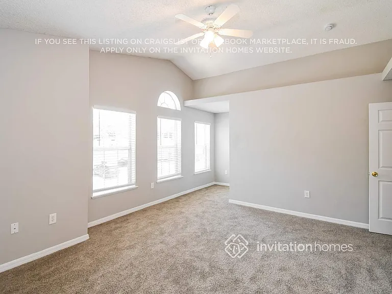 2144 Wiley Oaks Ln — Photo 10