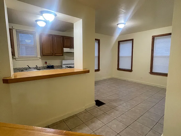 51 Timson St #1 — Photo 7
