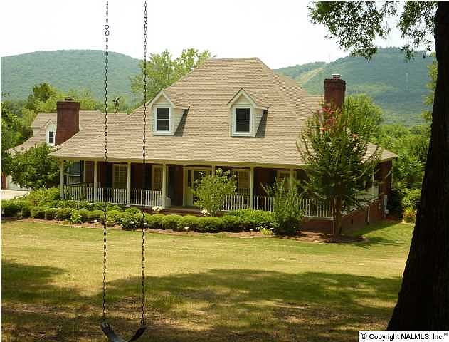 1st image of 170 Williams And Broad Dr