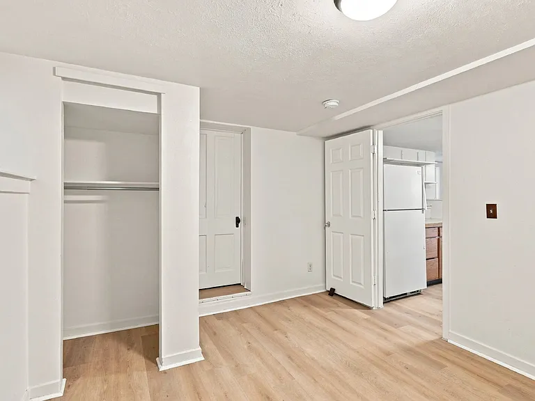 5007 W 30th Ave — Photo 10