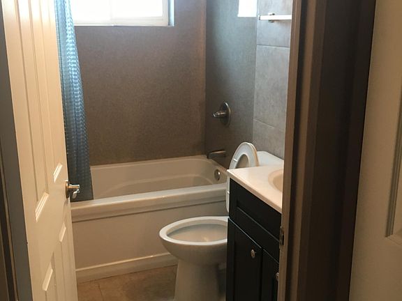 5th image of 410 Themis St APT A