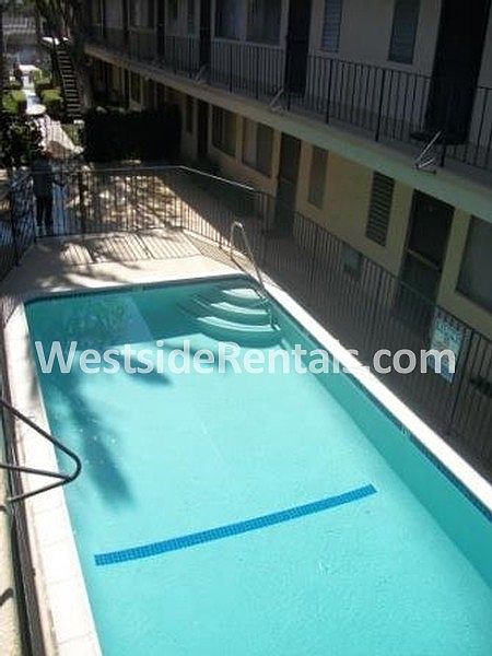 2nd image of 14608 Yukon Ave APT 21