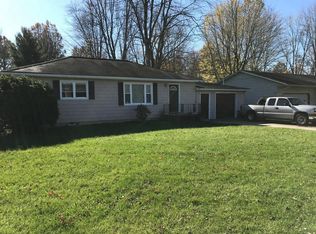 1101 Novak Rd, Grafton, OH 44044