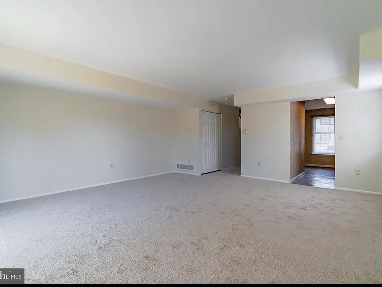 1831 Pennland Ct — Photo 13