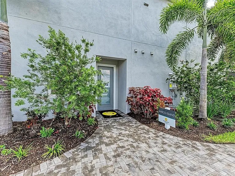 10016 Rembrandt Way #101 — Photo 3