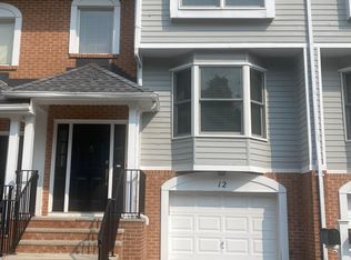 65 E River Rd APT 12, Rumson, NJ 07760