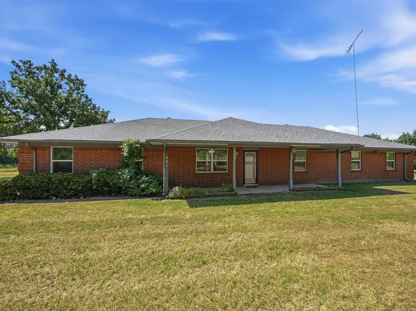 521 McCraw Ln, Denison, TX 75021