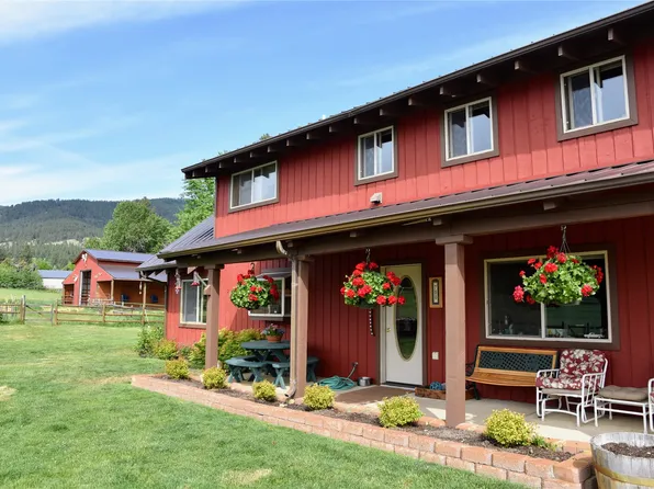 700 Wild Rose Ln, Victor, MT 59875