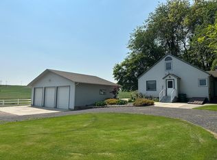1751 Crabtree Rd, Garfield, WA 99130